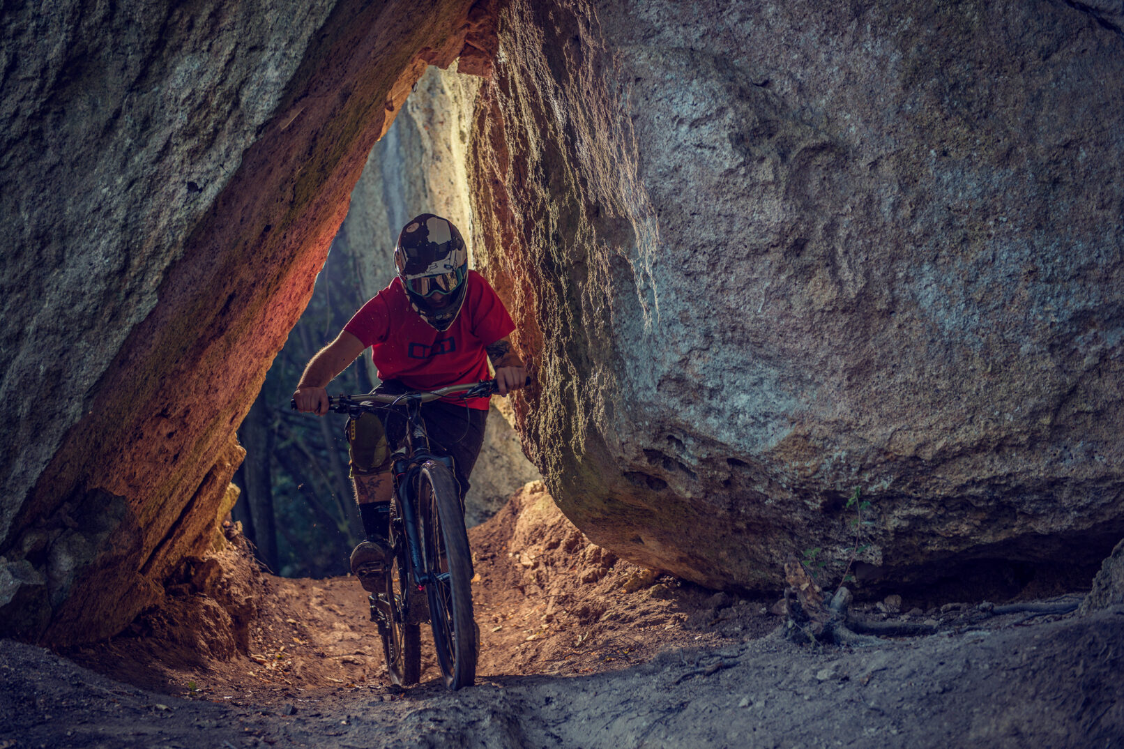 Lance 404 Mountain Biking